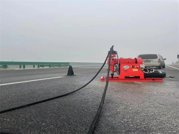 古浪马路路基路面开裂下沉注浆加固灌浆